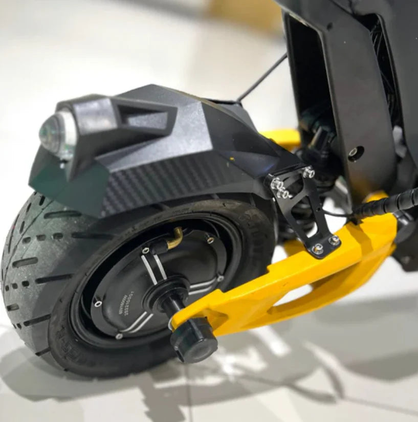 Crony V8 – Dual Motor Electric Scooter (1600Wx2, 80 KM/H, Detachable Battery)