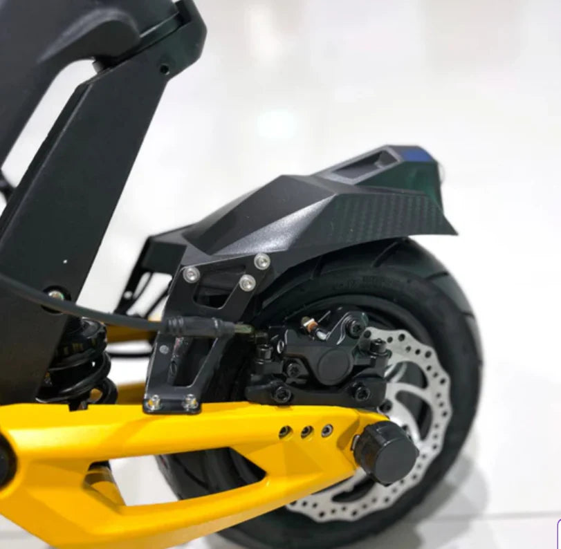 Crony V8 – Dual Motor Electric Scooter (1600Wx2, 80 KM/H, Detachable Battery)
