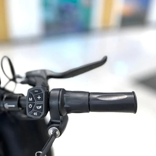 Crony V18 – Dual Motor Electric Scooter (1500Wx2, 78 KM/H, 60 KM Range)