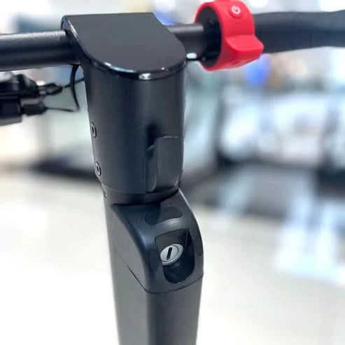 Crony X11 Max – Electric Scooter (450W, 60 KM Range, Detachable Battery)