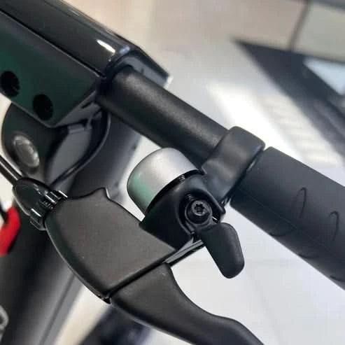 Crony X11 Max – Electric Scooter (450W, 60 KM Range, Detachable Battery)