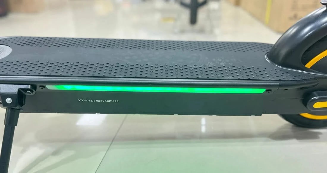 Crony XM Max – Folding Commuter Electric Scooter (350W, 55 KM/H)